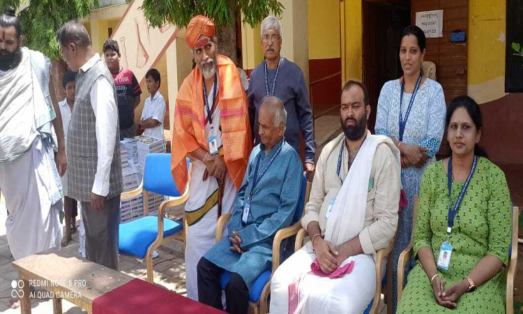 Book Distribution 