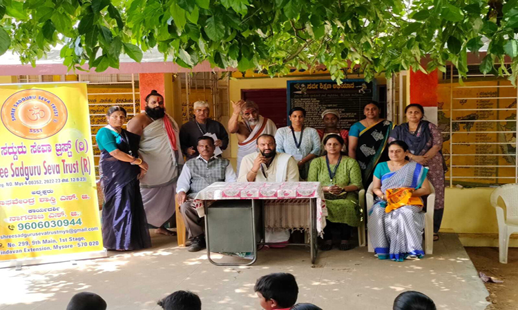 Free Book Distribution Government Higher Primary School Lakshmipuram and Shyadanahally